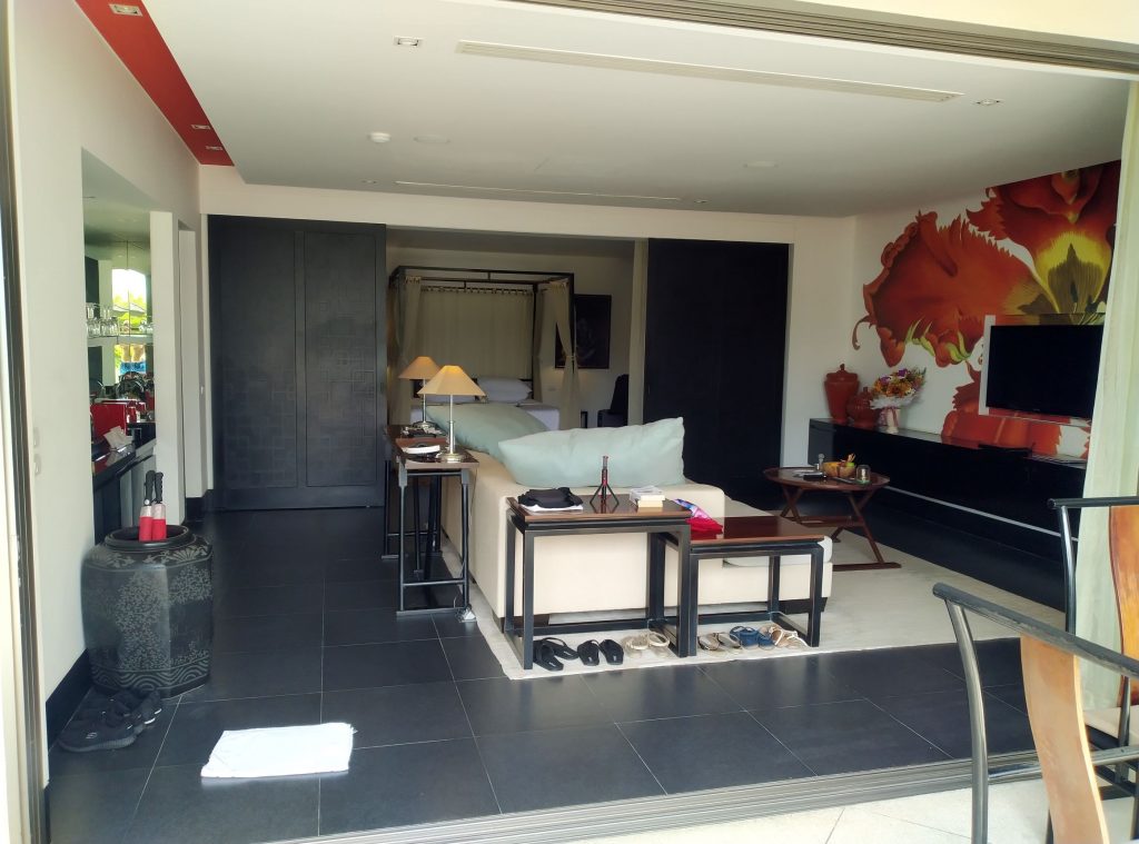 Blick in den Wohnbereich der Villa.